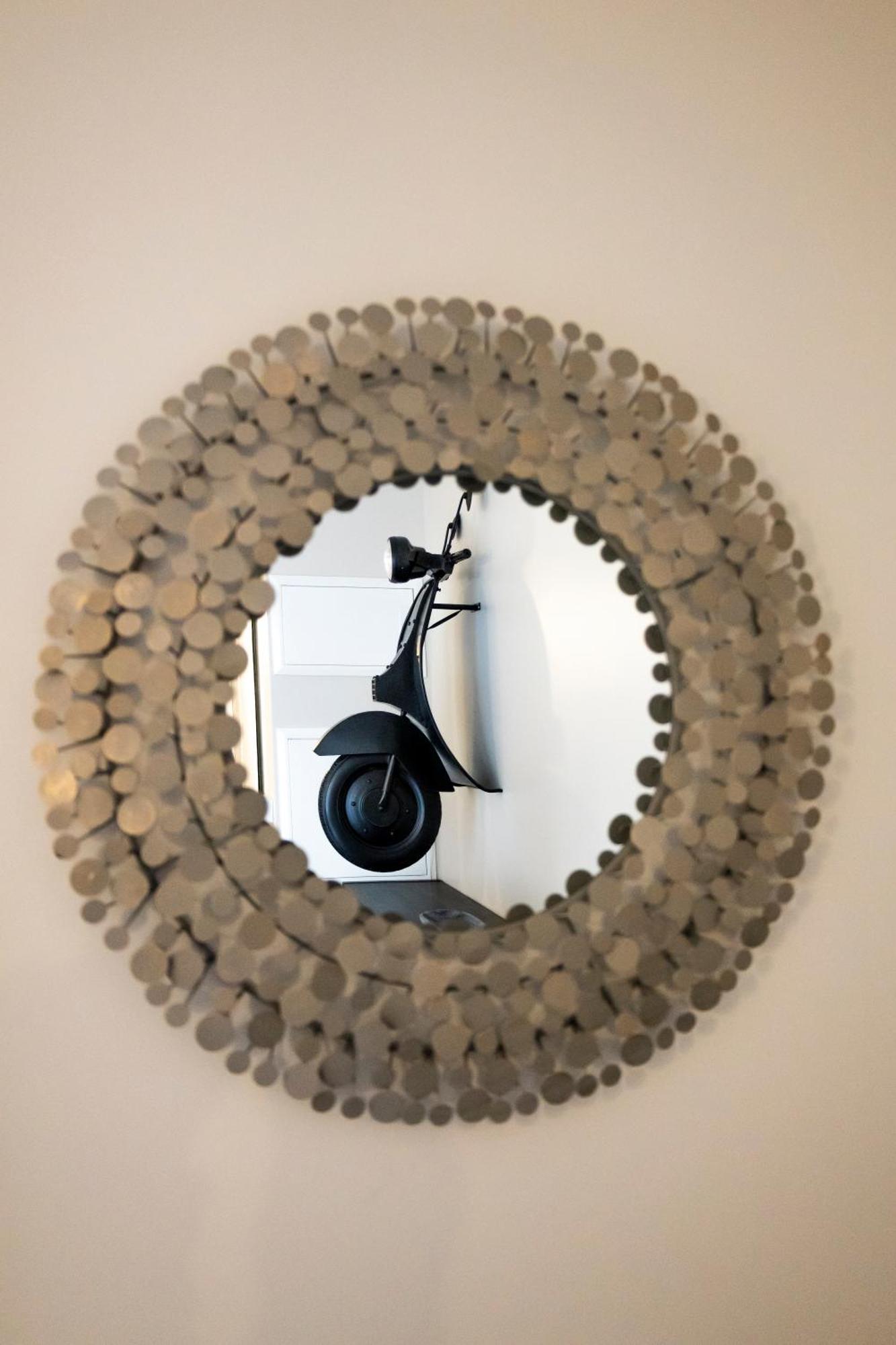 Charmant Studio En Residence Avec Parking Bussy-Saint-Georges Zewnętrze zdjęcie