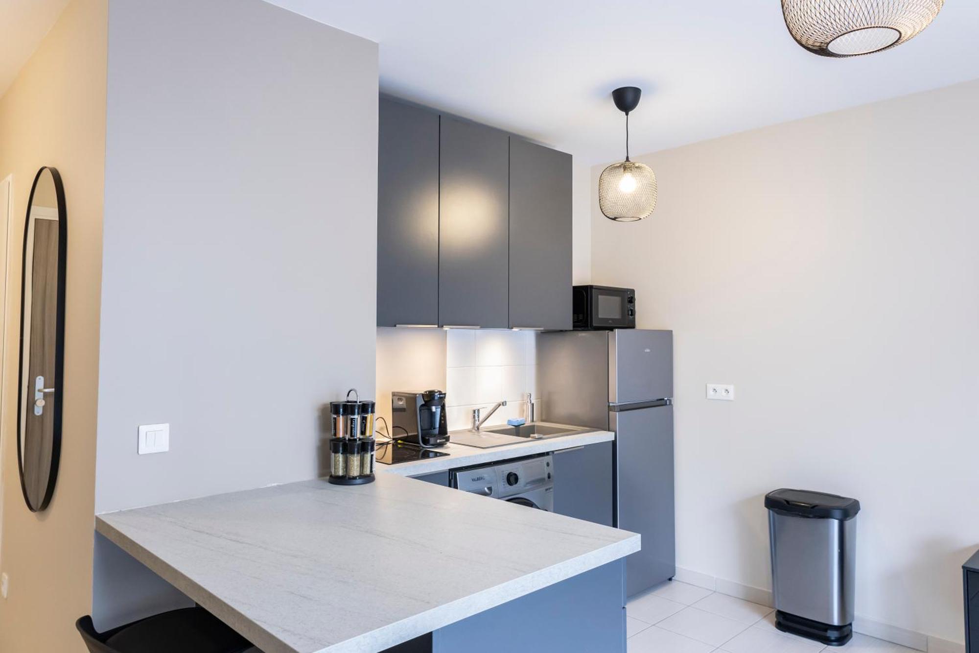 Charmant Studio En Residence Avec Parking Bussy-Saint-Georges Zewnętrze zdjęcie