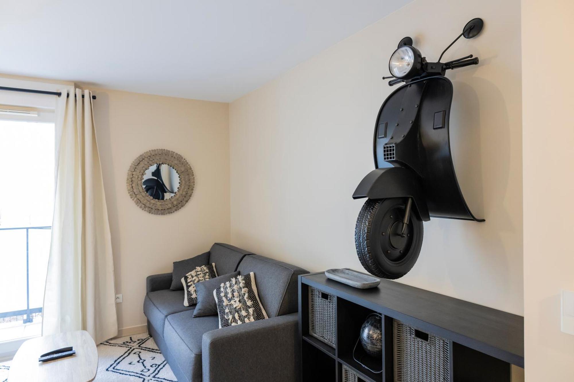 Charmant Studio En Residence Avec Parking Bussy-Saint-Georges Zewnętrze zdjęcie