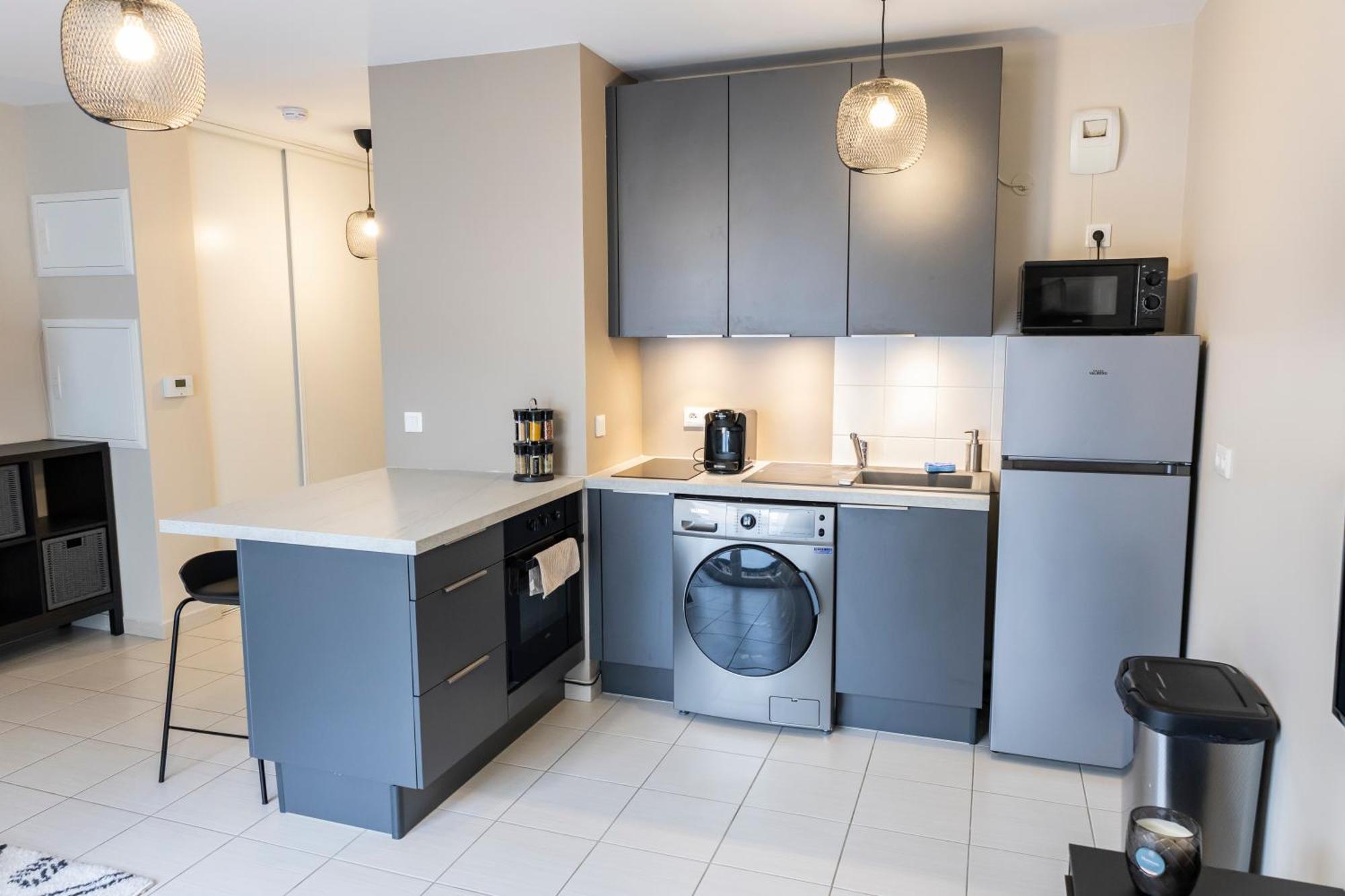 Charmant Studio En Residence Avec Parking Bussy-Saint-Georges Zewnętrze zdjęcie